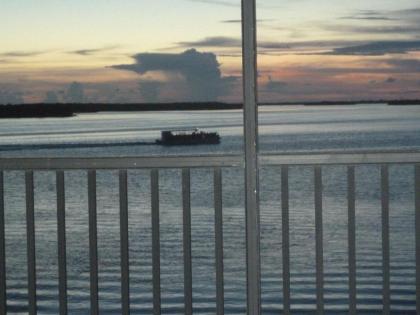 Bay View tower 233 Sanibel Harbour