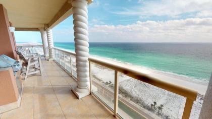 Luxurious 3 BR SkyHome with Panoramic Ocean Views and Steps From the Beach Pensacola Beach