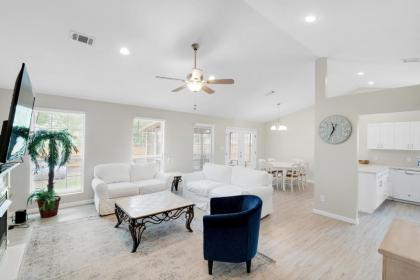 Barefoot Bungalow by Real Joy Vacations Florida