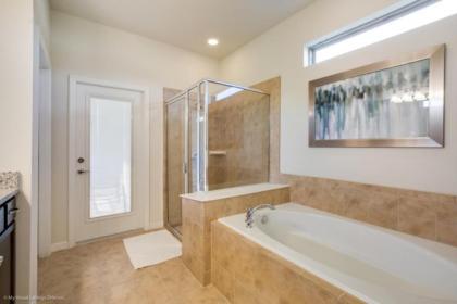 Rent Your Dream Holiday Villa in One of Orlando's most Exclusive ResortsWindsor at Westside Resort Orlando Villa 2619 - image 2