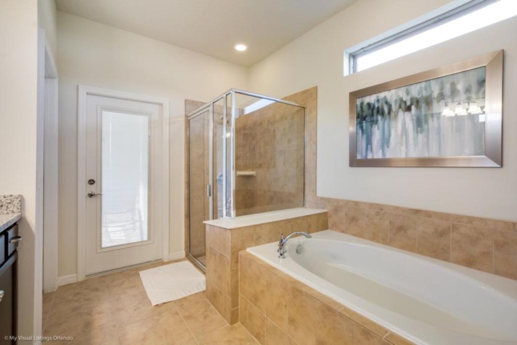 Rent Your Dream Holiday Villa in One of Orlando's most Exclusive ResortsWindsor at Westside Resort Orlando Villa 2619 - image 2