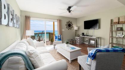 Cast a Waves by Realjoy Vacations