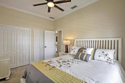 Oceanfront Oasis with Deck Water Views and Beach Gear - image 11