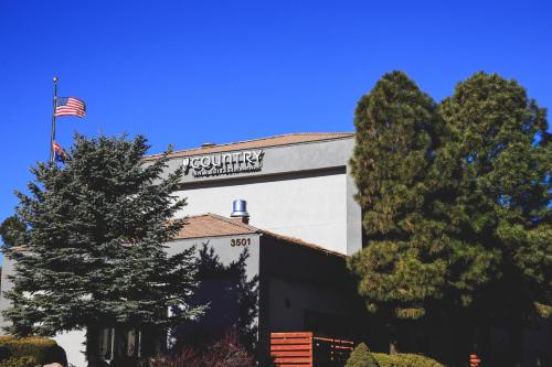 Country Inn & Suites by Radisson Flagstaff AZ - image 3