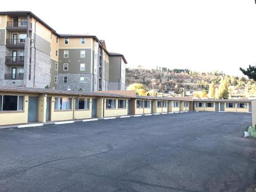 Budget Host Inn NAU / Downtown Flagstaff - image 3