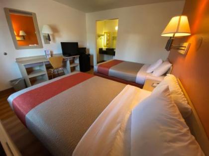 Motel 6-Flagstaff AZ - West - Woodland Village - image 4