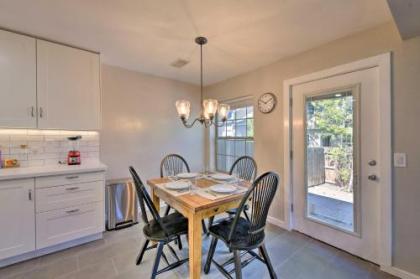 Modern Flagstaff Home with BBQ Walk Downtown! - image 5