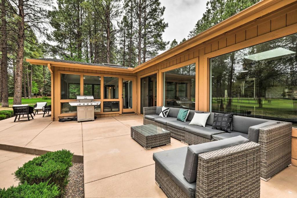 Luxe Flagstaff Retreat with Updated Amenities! - main image