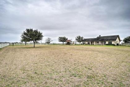 Pet-Friendly Flatonia House with Patio and Yard! - image 4