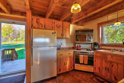 Bearpen Lodge on 125 Acres - Near Belleayre Mtn! - image 12