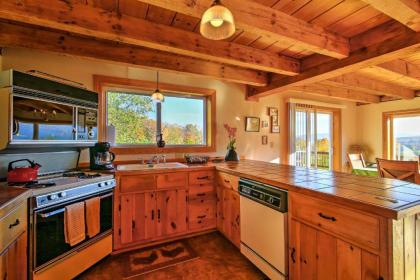 Bearpen Lodge on 125 Acres - Near Belleayre Mtn! - image 2