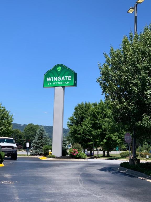 Wingate by Wyndham Fletcher at Asheville Airport - image 6