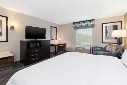 Hampton Inn and Suites Flint/Grand Blanc - image 21