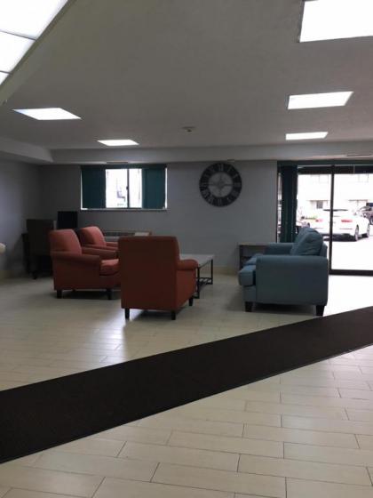 Floral Park Motor Lodge - image 6