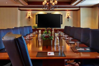 Marriott Shoals Hotel & Spa - image 9