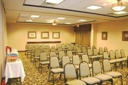 Hampton Inn & Suites-Florence Downtown - image 3