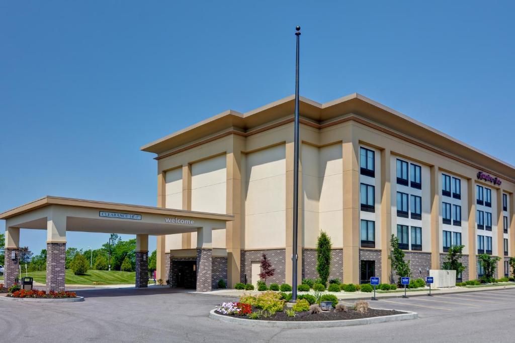 Hampton Inn Cincinnati Airport South - main image
