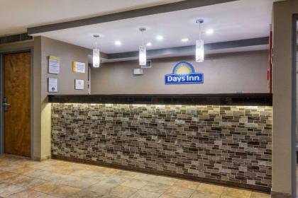 Days Inn by Wyndham Florence Cincinnati Area - image 2