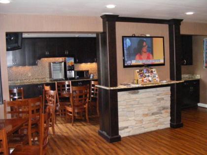 Ashley Quarters Hotel - image 7