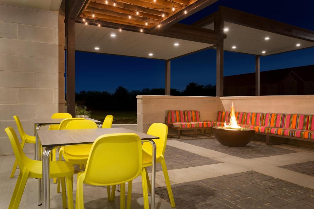 Home2 Suites By Hilton Florence Cincinnati Airport South - main image