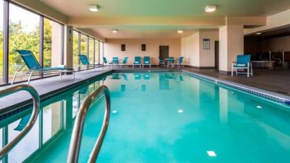 Best Western Pier Point Inn - image 4