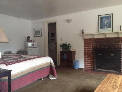Lighthouse Inn - image 2