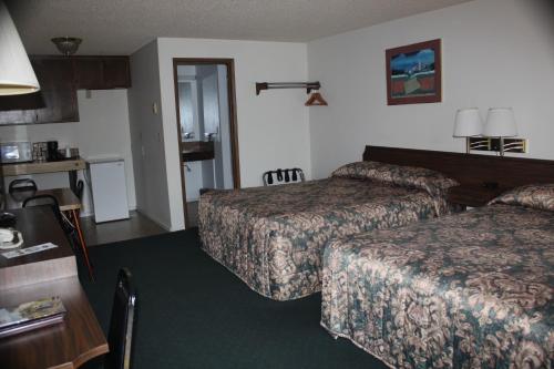 Florence Economy Inn - image 2