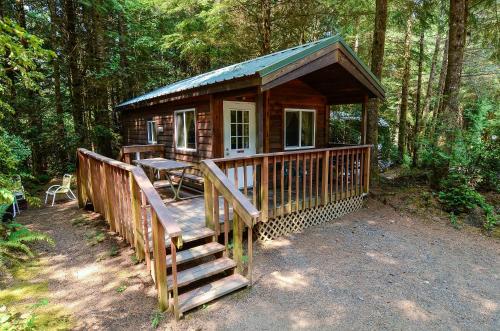 South Jetty Camping Resort Cabin 1 - main image