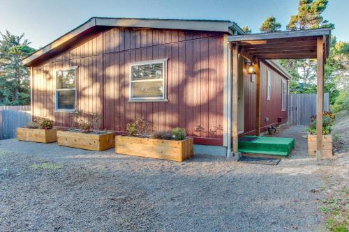 BLK Beach House - main image