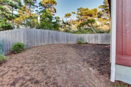 BLK Beach House - image 2