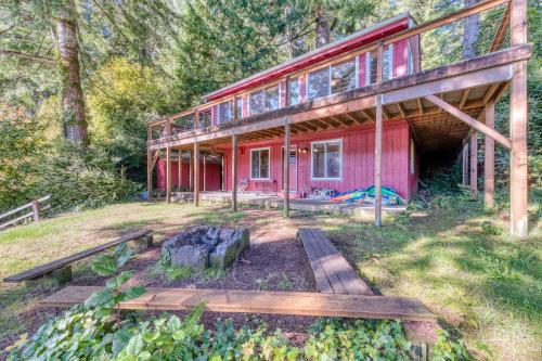 Rustic Retreat on Mercer Lake - main image