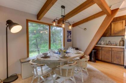 Salty Dog Lodge - image 2