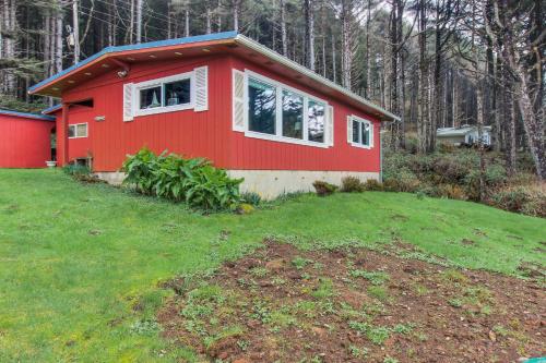Sea Mist Cottage - main image