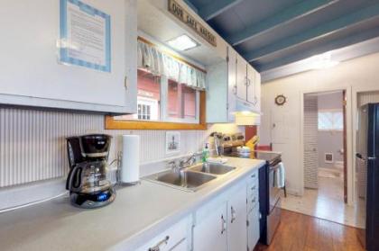 Sea Mist Cottage - image 2