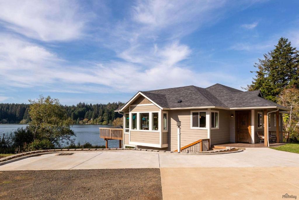 Siltcoos Landing - image 3