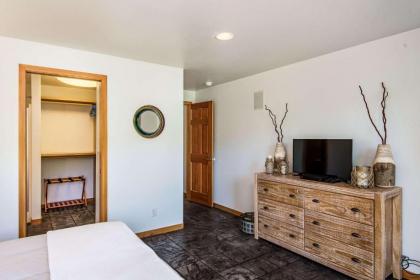 Cedar Point Mercer Lakehouse - image 16