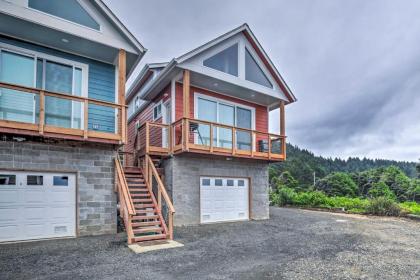 Chic Coastal Abode with Balcony Steps to Beach - image 2
