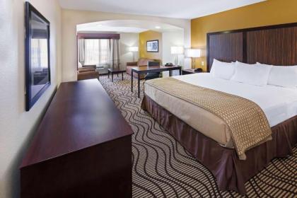 La Quinta by Wyndham Floresville - image 11