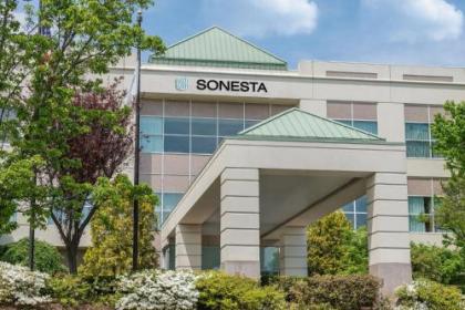 Sonesta Hamilton Park Hotel & Conference Center - image 1