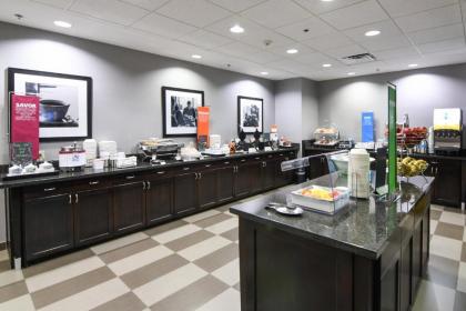 Hampton Inn Foley - image 3