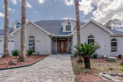 Gorgeous Home For Huge Family or Ball team Sleeps 20
