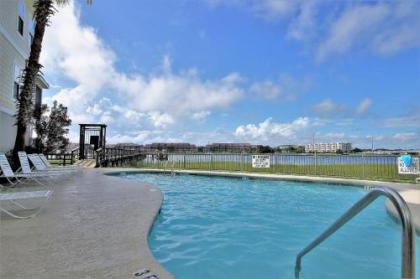 81 Waters Edge - image 5