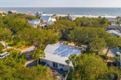Sea Salt Cottage - image 13