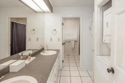 Sea Salt Cottage - image 18