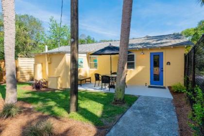 NEW LIStING Completely Renovated Laid Back Casual Beach Bungalow Folly Beach South Carolina