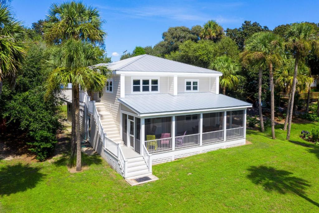 612 E Ashley - Shore Beats Work - 4 Bedrooms - image 2