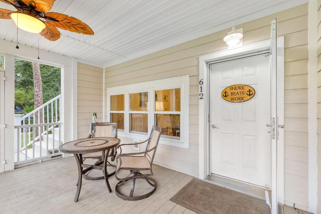 612 E Ashley - Shore Beats Work - 4 Bedrooms - image 6