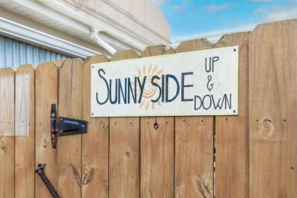 23 Center St - Sunny Side Down - Downstairs Apartment - image 17