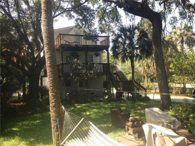 The Treehouse at 10th - main image