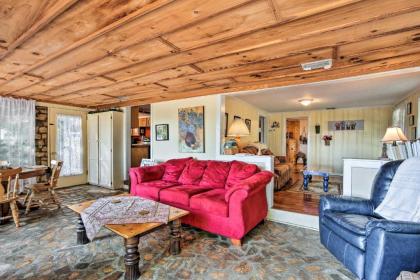 Mountain Cottage with Views Near Tail of the Dragon! - image 7